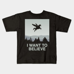 I want to believe - Unicorn Pegasus Kids T-Shirt